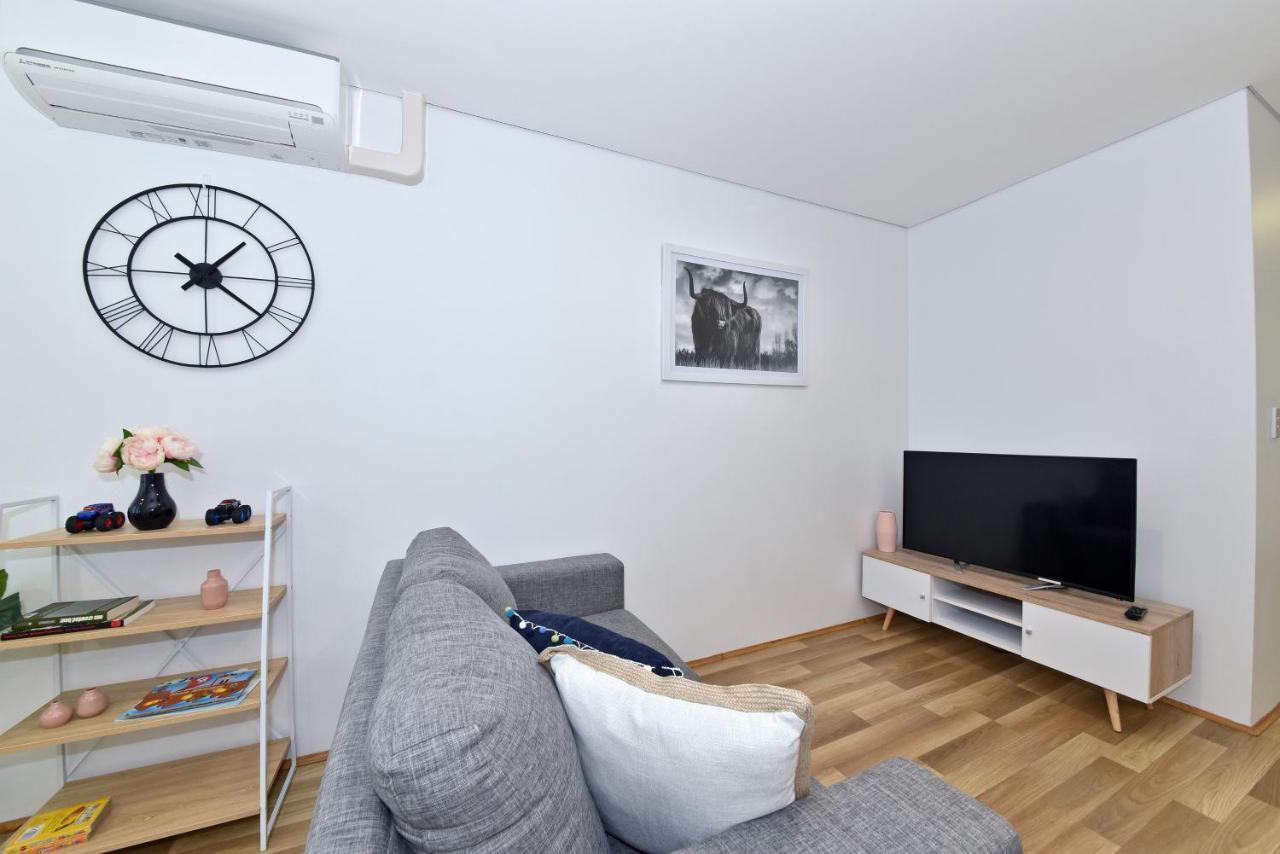 2X2 Modern Apartment Near Airport And City Perth Exteriér fotografie